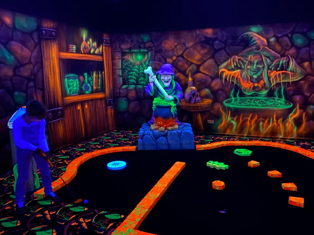 Glow Golf Harz